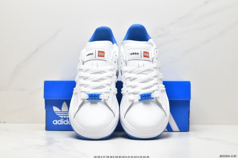 Adidas Sneakers